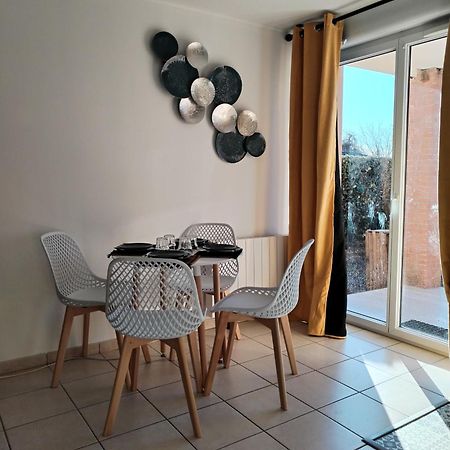 T2 Spacieux Tres Bien Place Gagnac-sur-Garonne Esterno foto